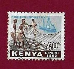 FRANCOBOLLO KENYA 1963  YT 6 ” Indipendenza – vita locale ”  usato   € 0.40